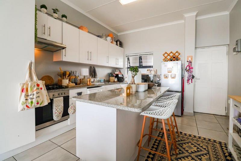 2 Bedroom Property for Sale in Island View Western Cape
